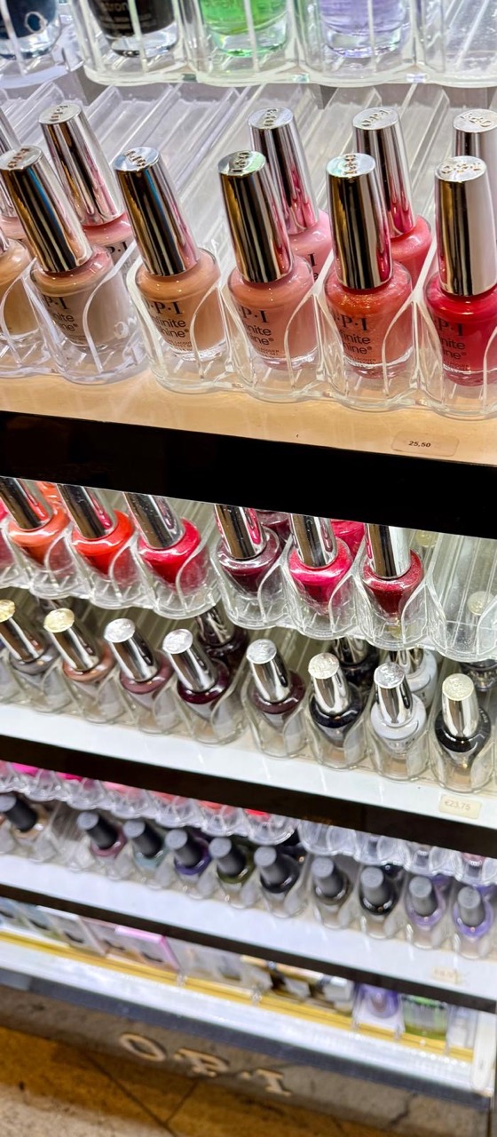 O.P.I. Infinite Shine nagellakken in verschillende kleuren